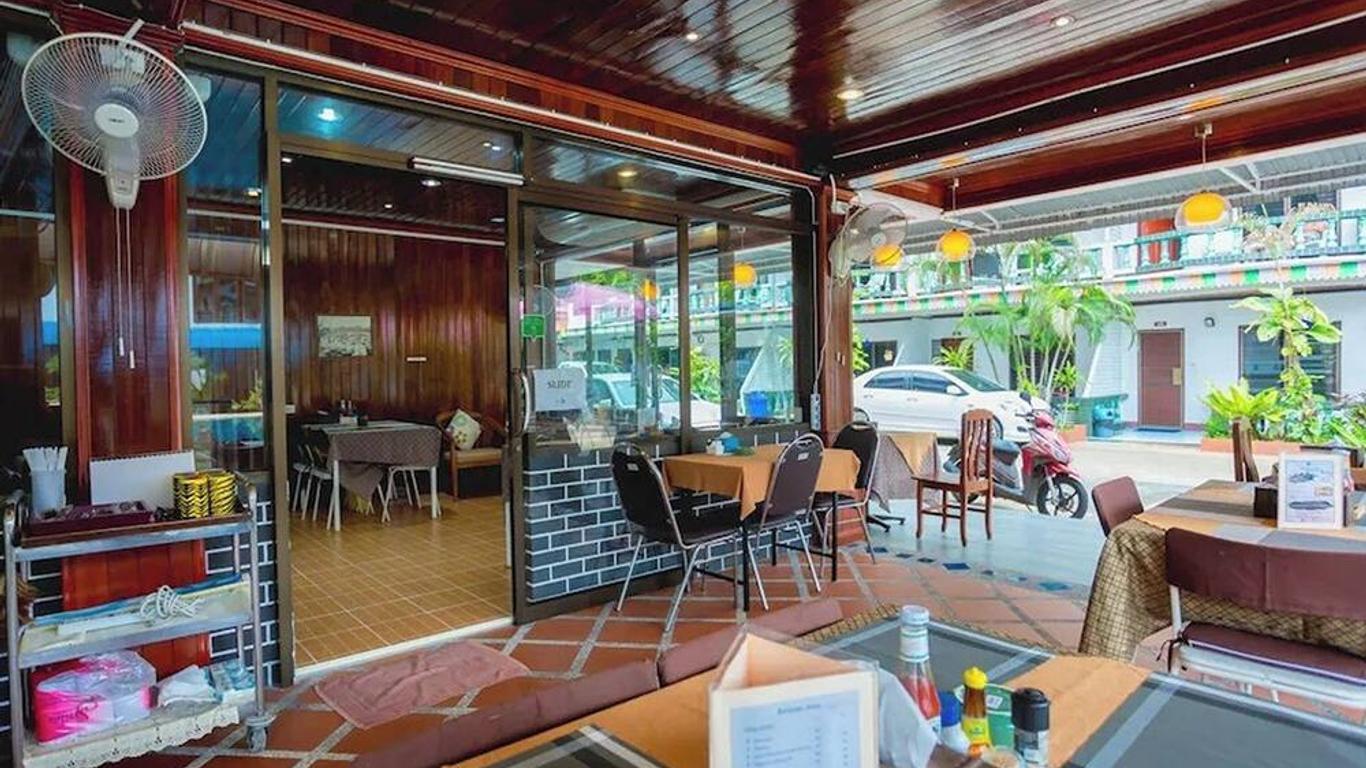 Rabbit Mansion Patong Hotel