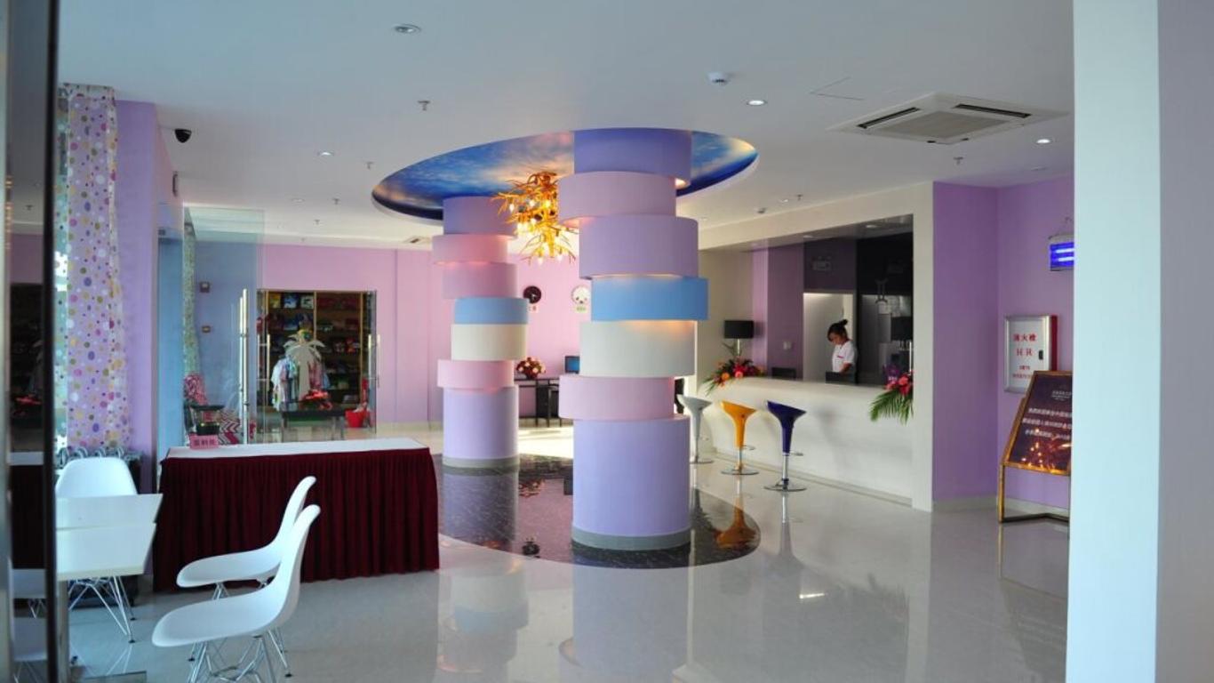 Constellation Hotel