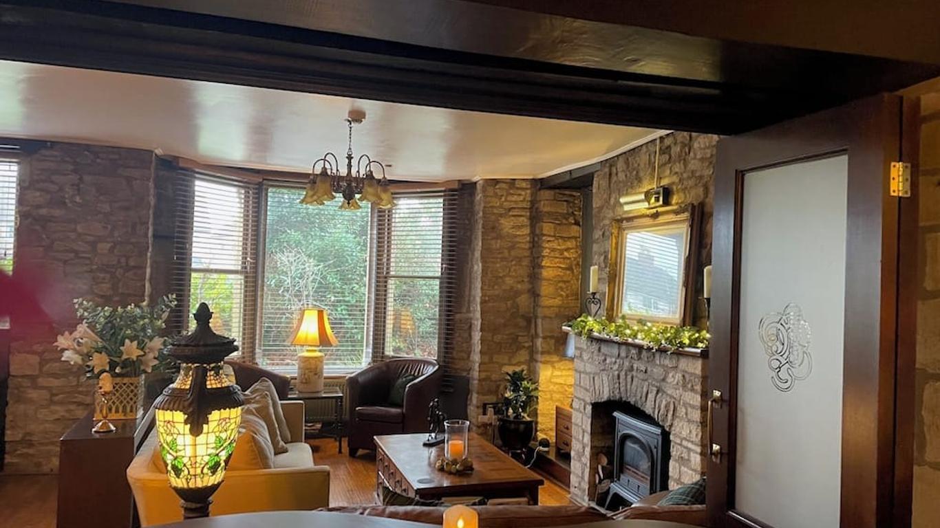 Burford Lodge Hotel - Adults only