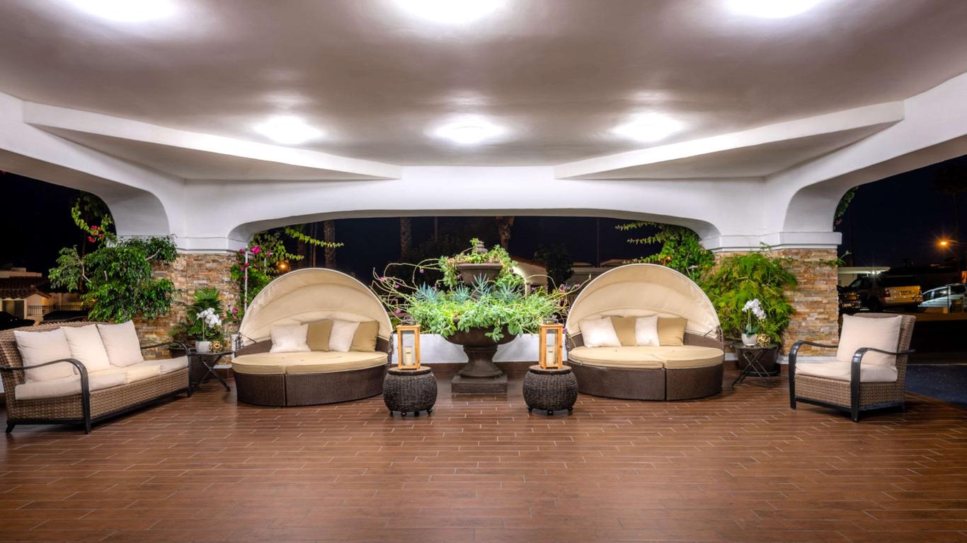 The Volare, Ascend Hotel Collection