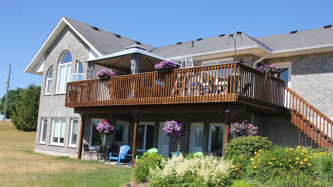 Golden Pathways Retreat B&B