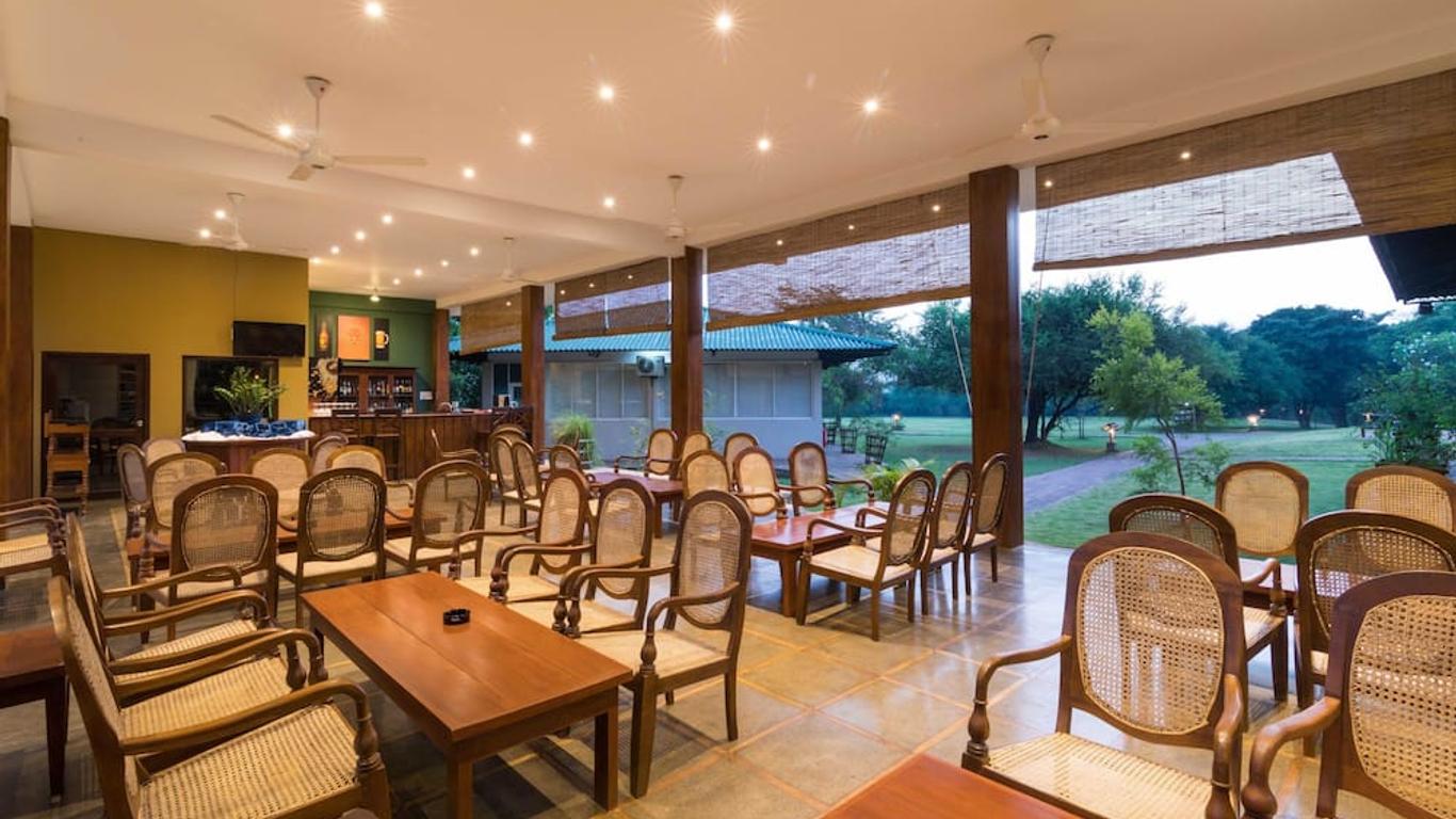 Camellia Resort and Spa
