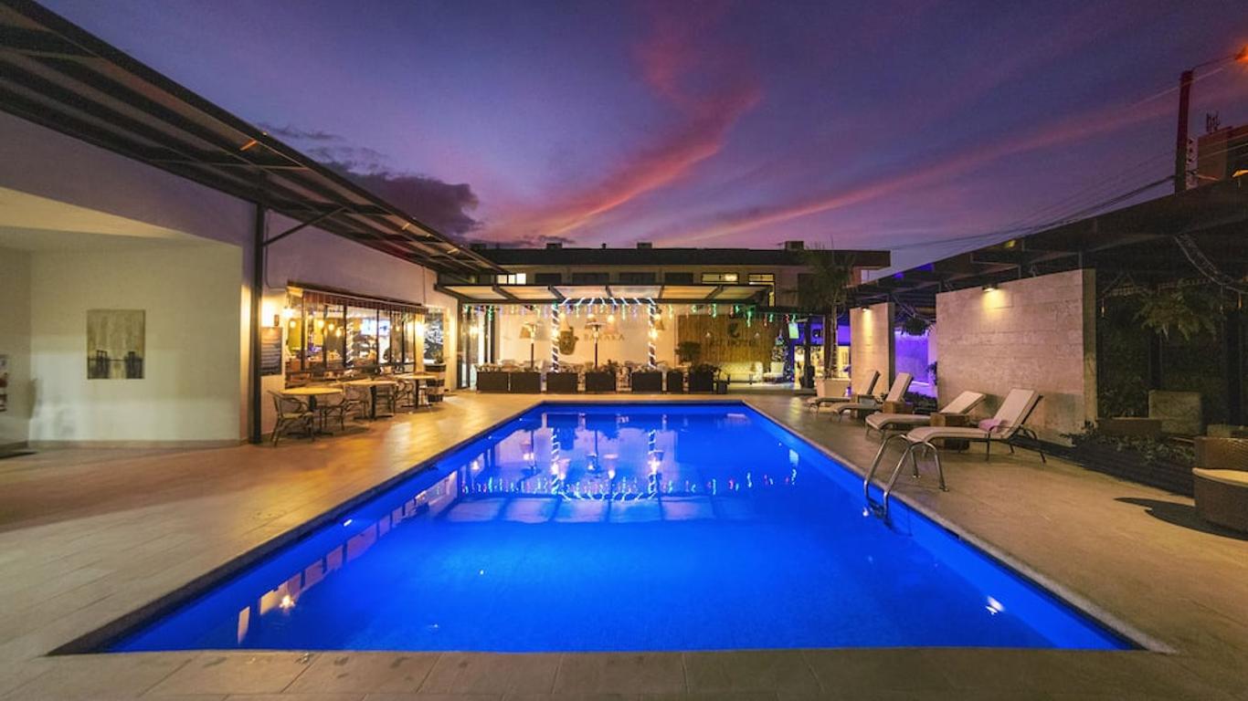KC Hotel San José