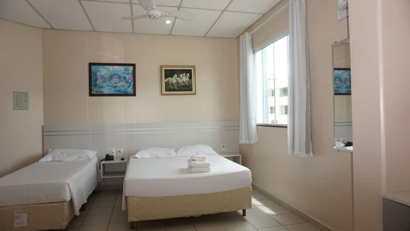 Lord Hotel Camburi