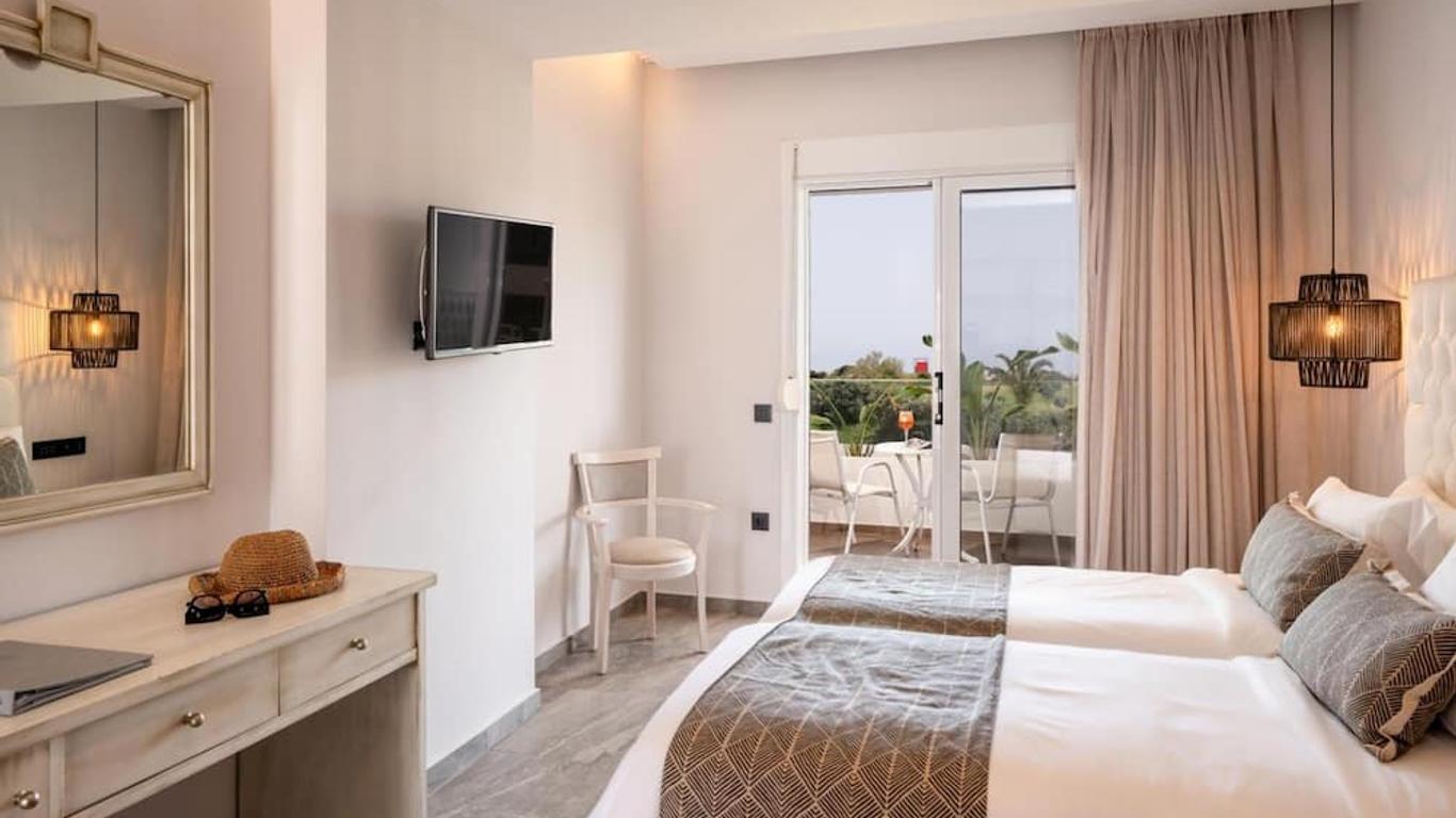 Delfina Tropic Beach