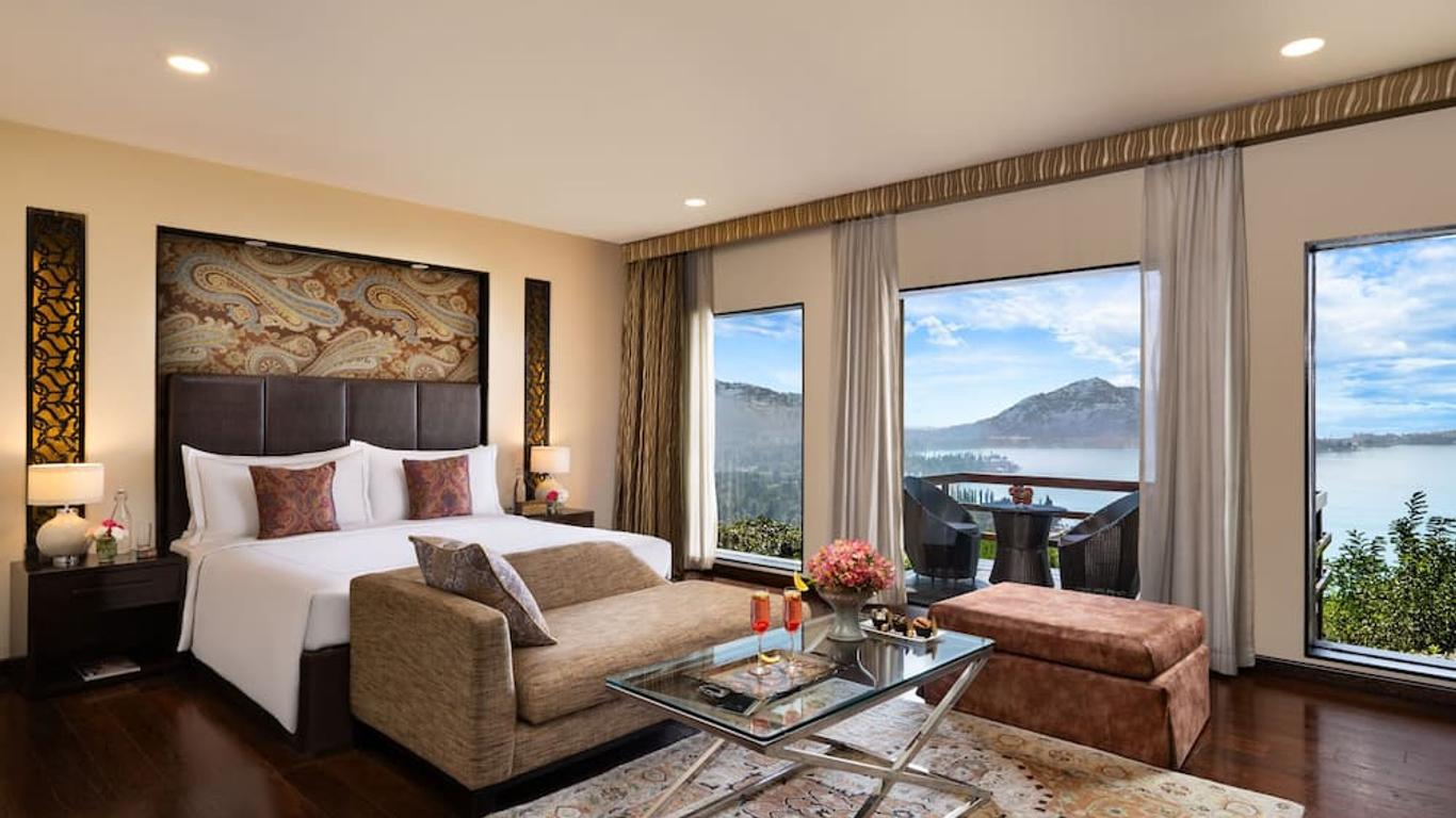 Vivanta Dal View