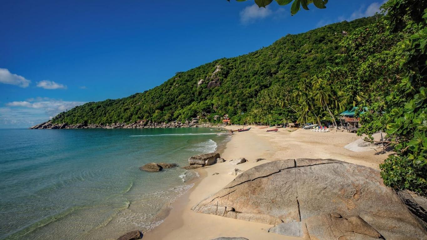 Echo Beach Hostel