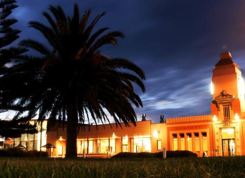 Edificio Foto